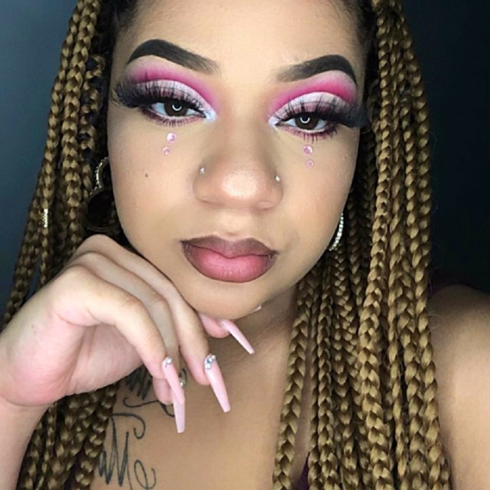 Light Pink with Jems press ons